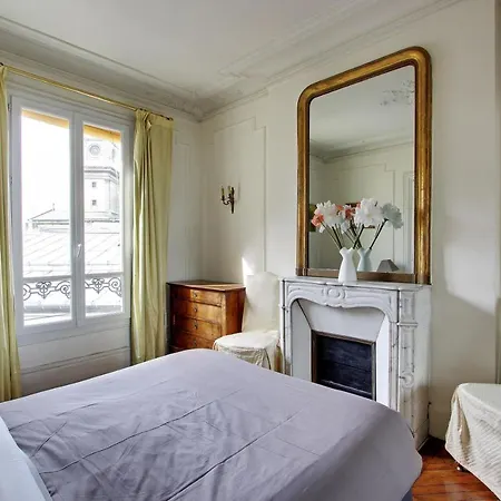 Appartement 210176 - Comfortable For 6 People In The Heart Of The Grands Boulevards